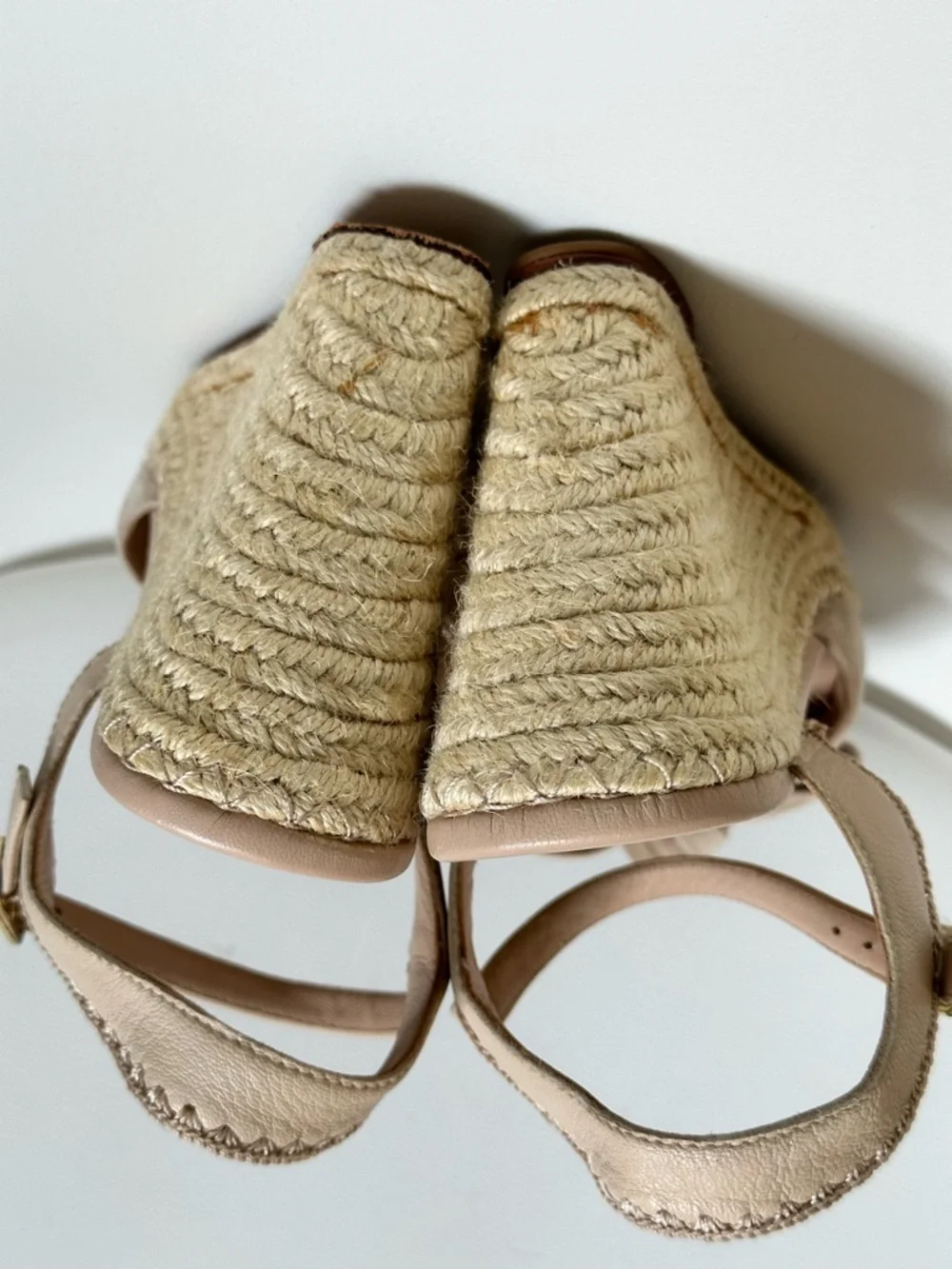 Kate Spade Women’s Beige Suede Knotted Bow Espadrille Wedge Sandals Size 7.5 M - Picture 7 of 16